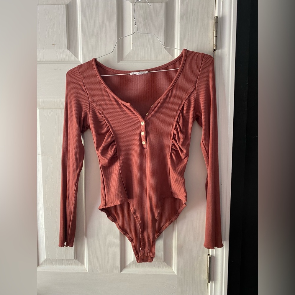 PEACHLOVE BODYSUIT